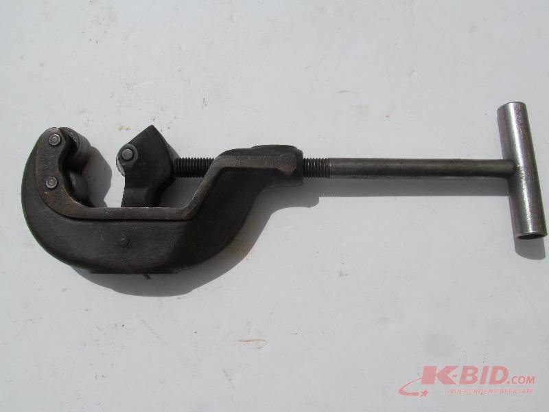 Vintage Pipe Cutter