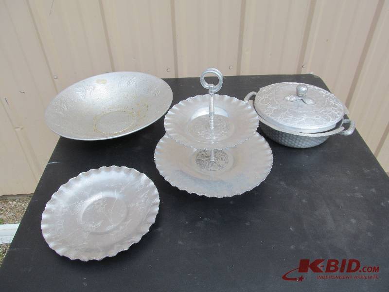 Aluminum dishes