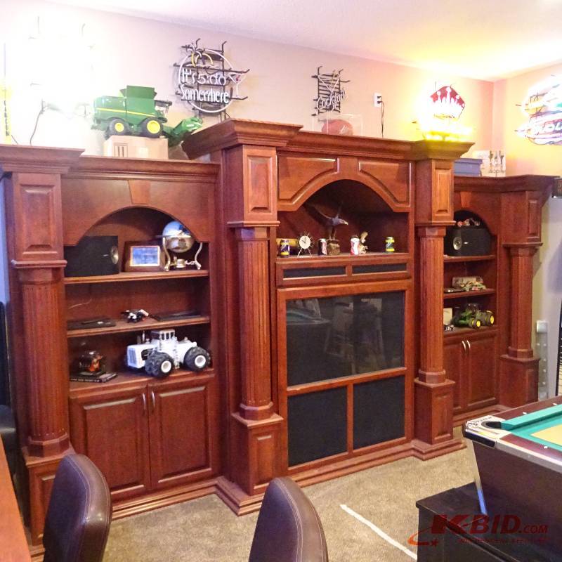 Large entertainment center
