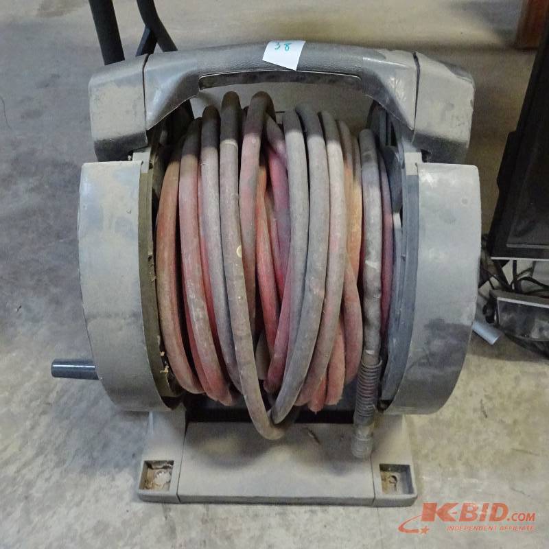 Air hose reel
