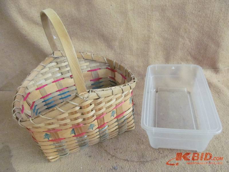 Wicker basket