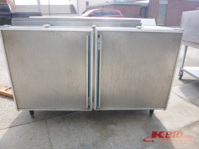 Silver King Prep Table on Legs