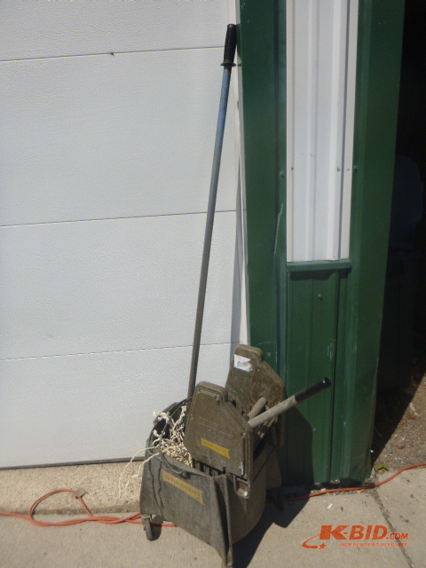 Service Master Mop Bucket
