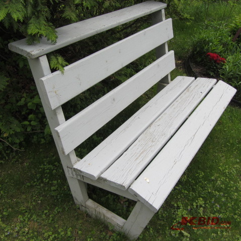 Yard Bench