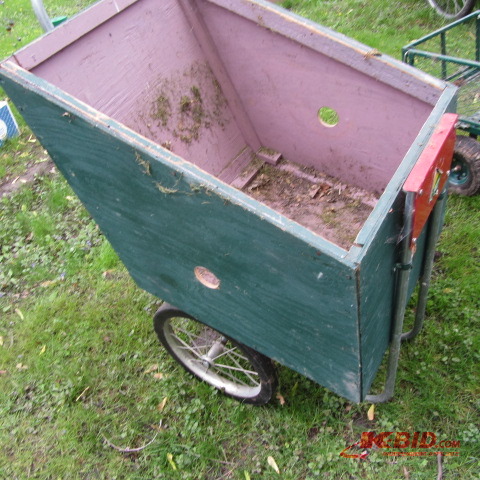 Two Wheel Garden Cart
