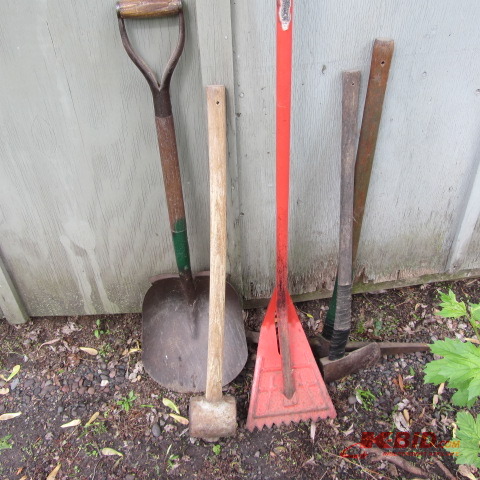 Garden & Lawn Tools