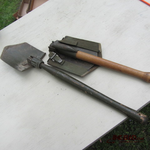 Folding Shovels