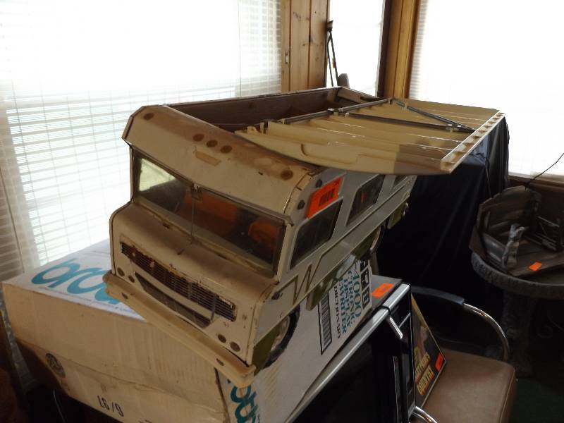 Vintage Metal Tonka Camper