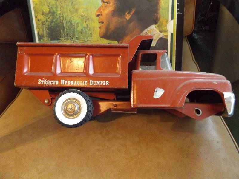 Vintage Tonka Dump Truck