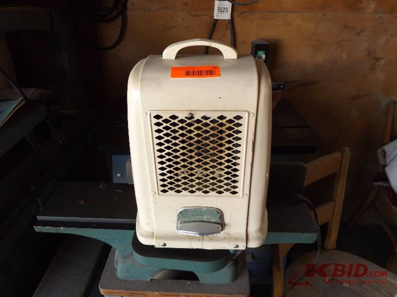 Awin Vintage Portable HeaterFan