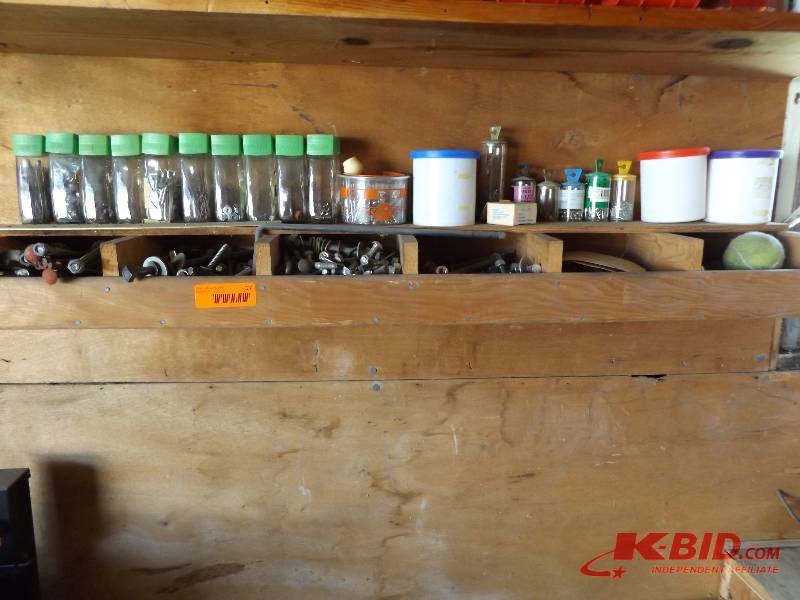 Wood Wall Shelf wAssorted Hardware