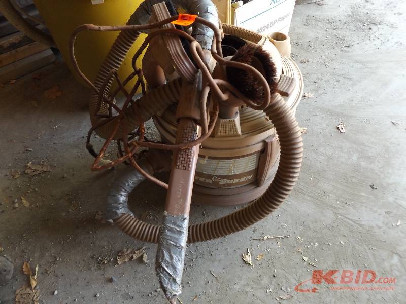 Filter Queen Vacuum Clean wAttachments