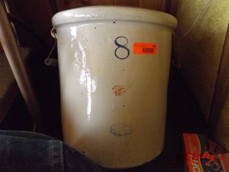 Redwing Crock