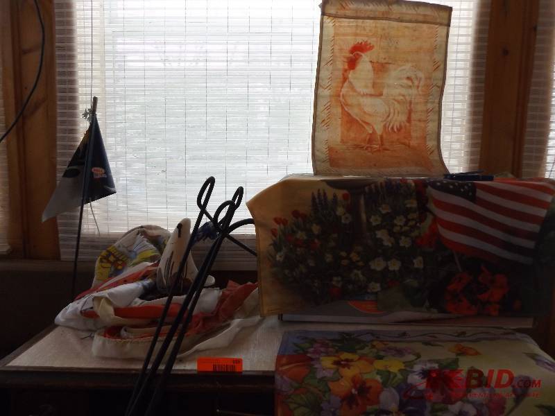 yard flags
