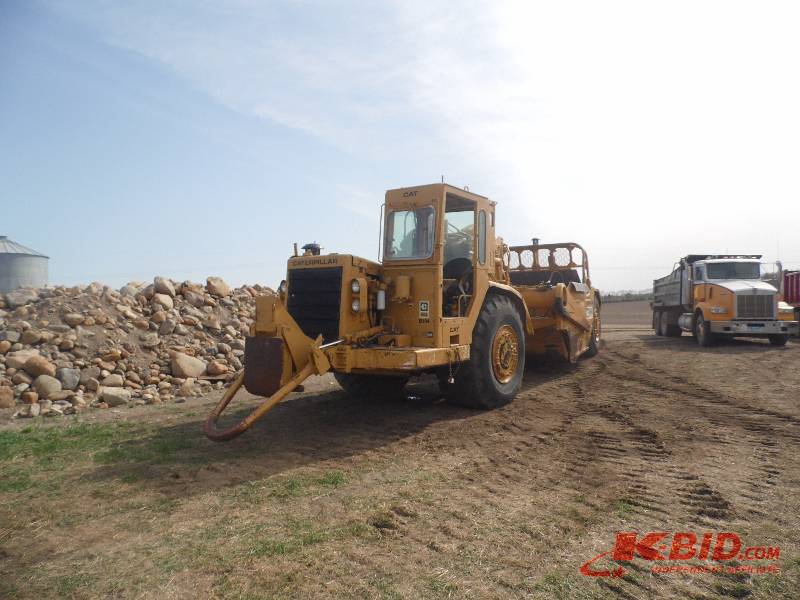 B1041987 Catepillar 627b Scraper Twin Engine