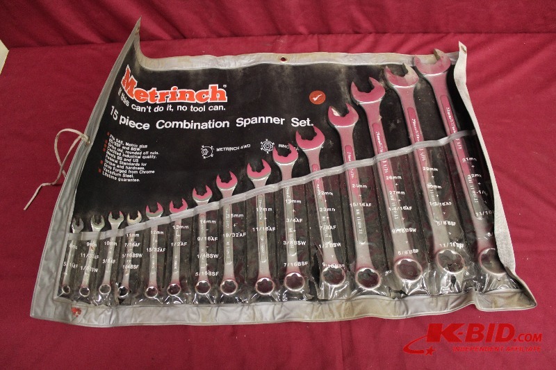 Metrinch Wrenches in Roll-Up Case