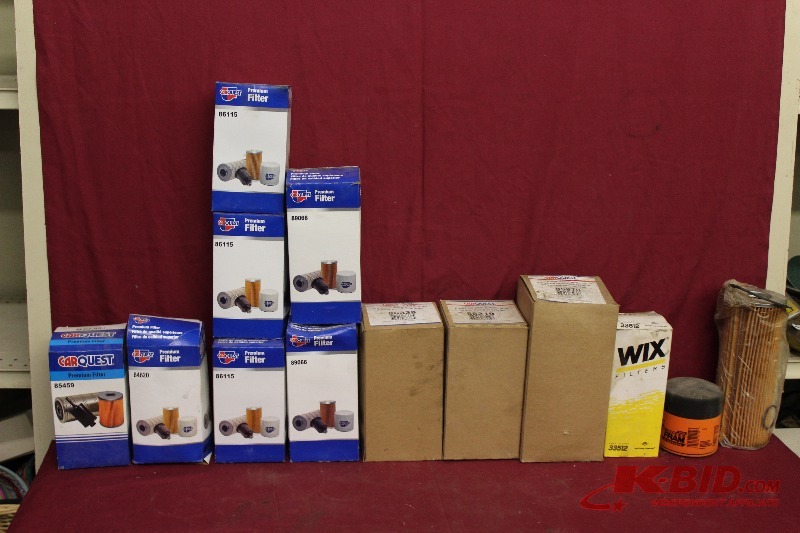 Lot of CarQuest Filters