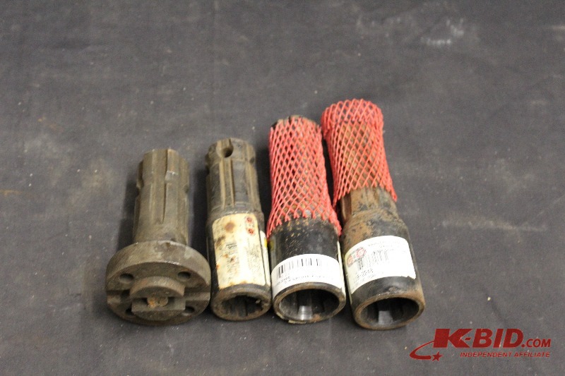 Lot of Spline Adaptors