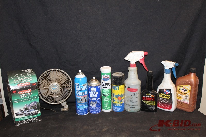 Lot of Cleaning Chemicals