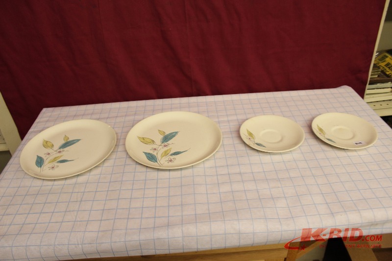 Set of Plates