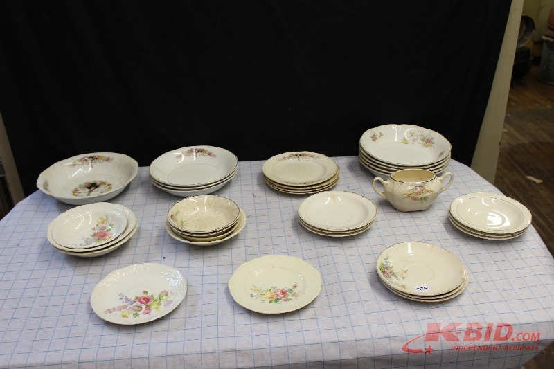 Set of Plates