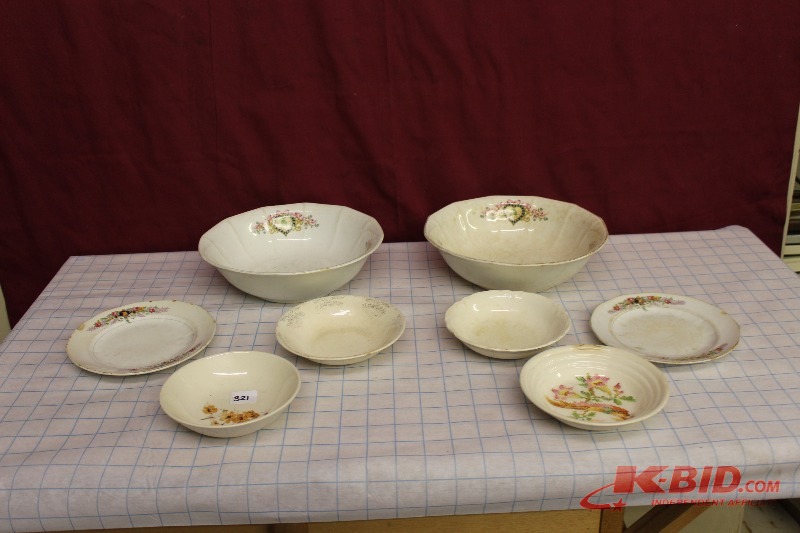 Set of Plates