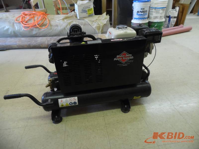 lot 5 image: HD6510TH3 Triple Head Contractors Series Air Compressor