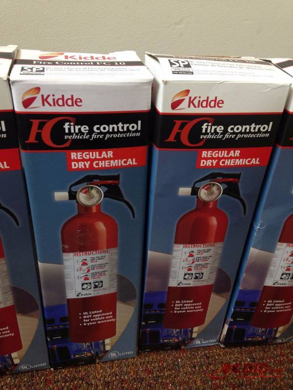 lot 16 image: Lot of (5) new Kidde Fire Control Fire Exting...