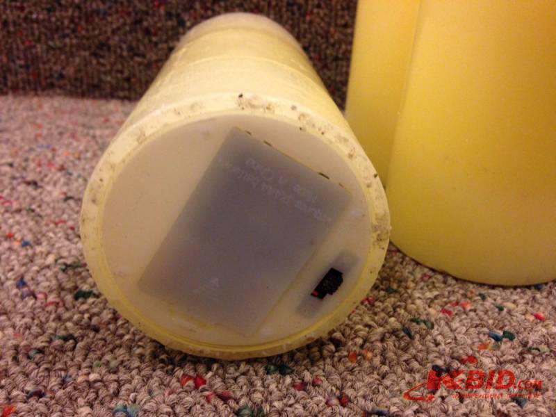 lot 101 image: Lot of (6) battery operated candles. Includes...