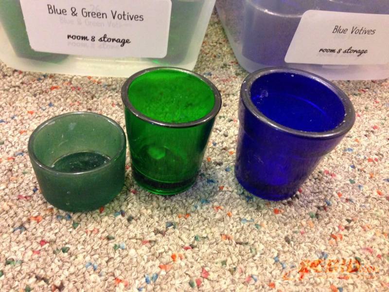 lot 104 image: Lot of blue and green votive candle holders. ...