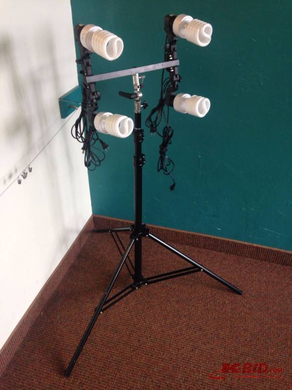 lot 121 image: Trimax lighting stands for video or photo sho...