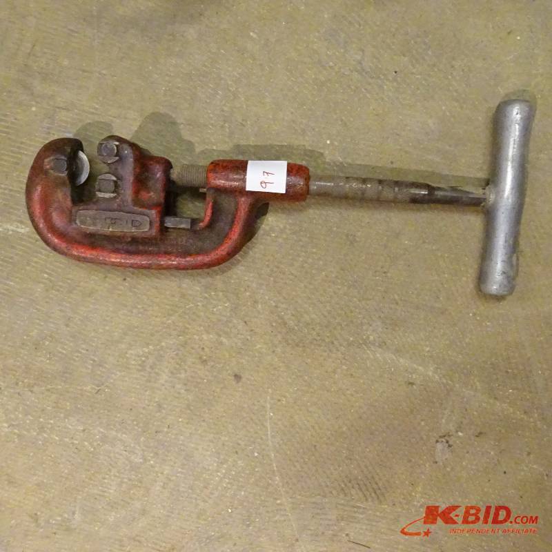 Pipe Cutter