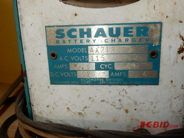 SCHAUER, Trickle Battery Charger