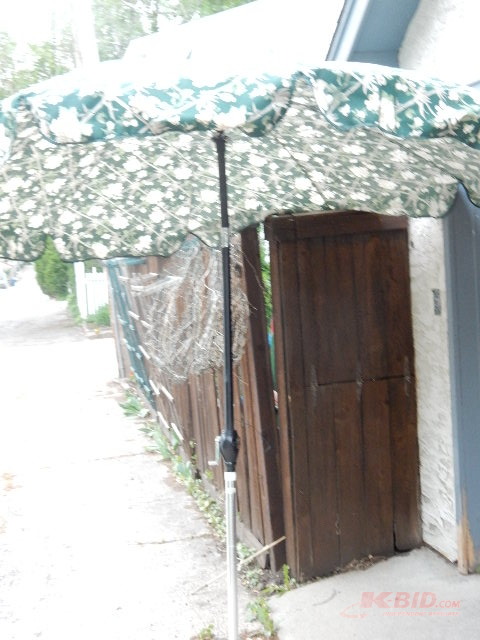 Floral patio umbrella