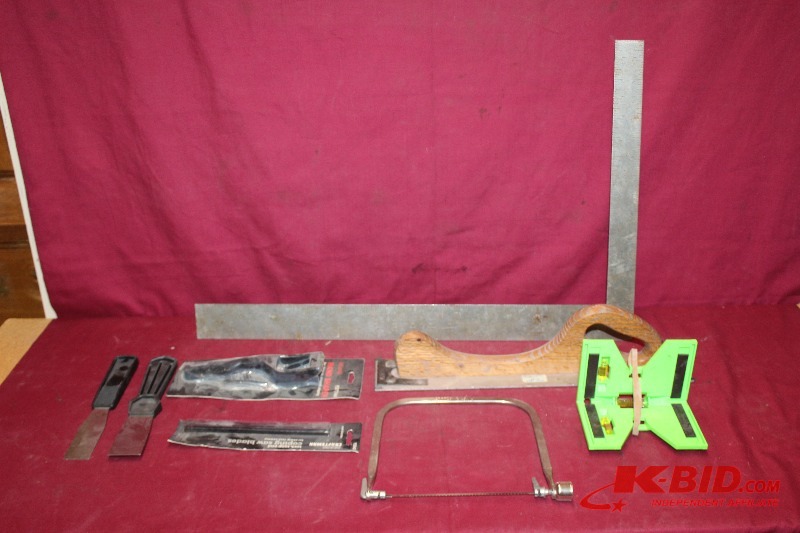 Assorted Drywall Tools