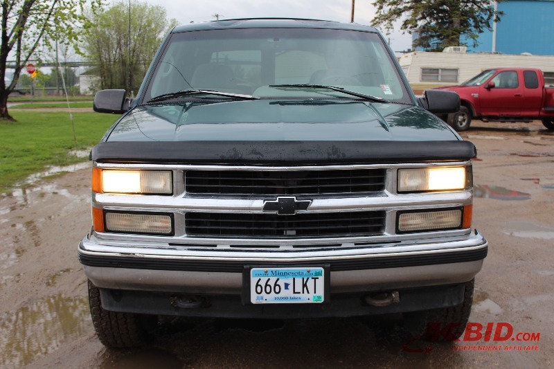 1996 Chevrolet Tahoe LS 4x4