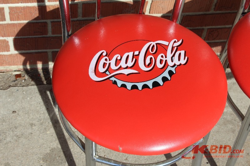 Coca-Cola Caf� Chairs