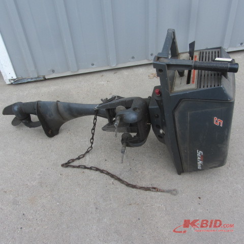 lot 2 image: Wards 5hp Boat Motor