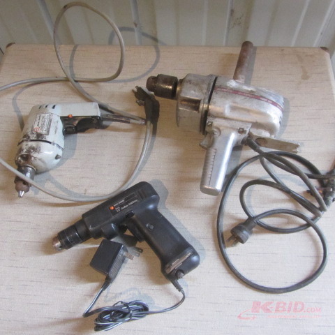 lot 107 image: Zephyr, B&D Drills