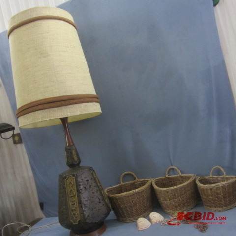 lot 34 image: Wicker Baskets, Table Lamp