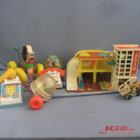 lot 53 image: Vintage Fisher Price