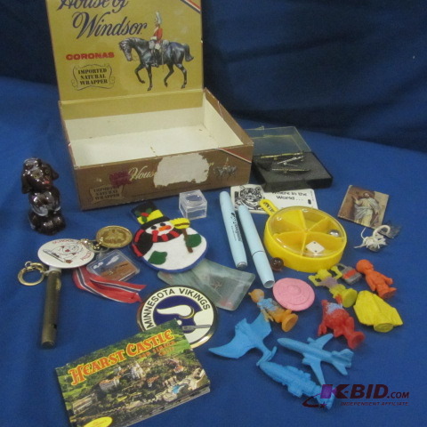 lot 7 image: Western Airlines, Disneyland