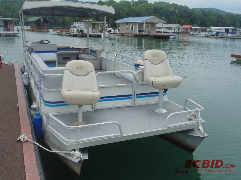 1986 28 Foot Riviera Pontoon NO RESERVE
