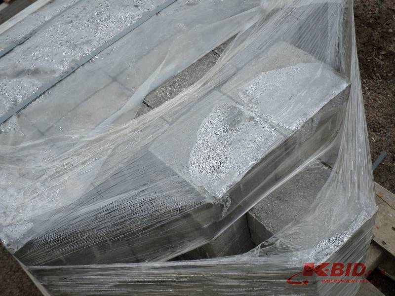 Pallet Of (160) 3x6x6 Non-Tumble...