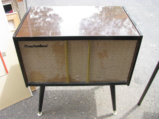 AM-FM radio and turntable cabinet