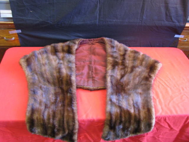 fur shoulder wrap