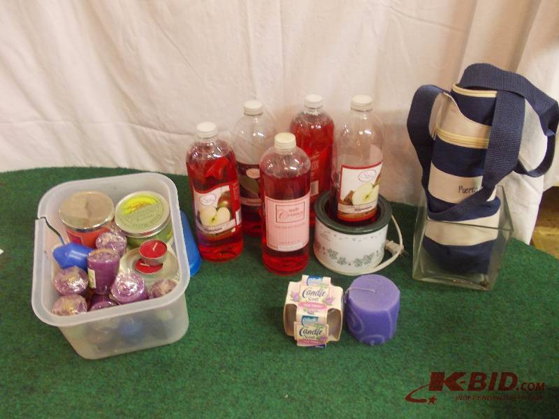 Box Lot Candles & Potpourri