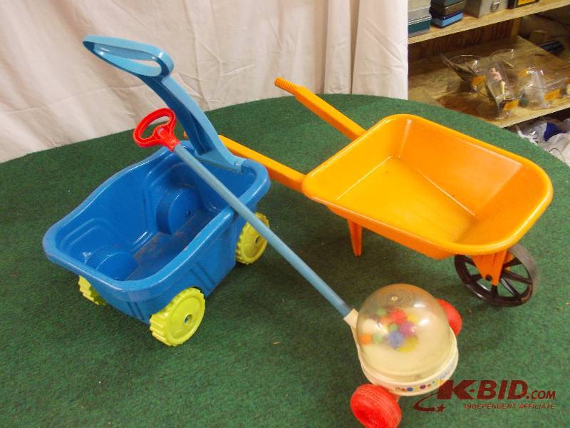 Vintage Fisher Price Corn Popper & Other Toys