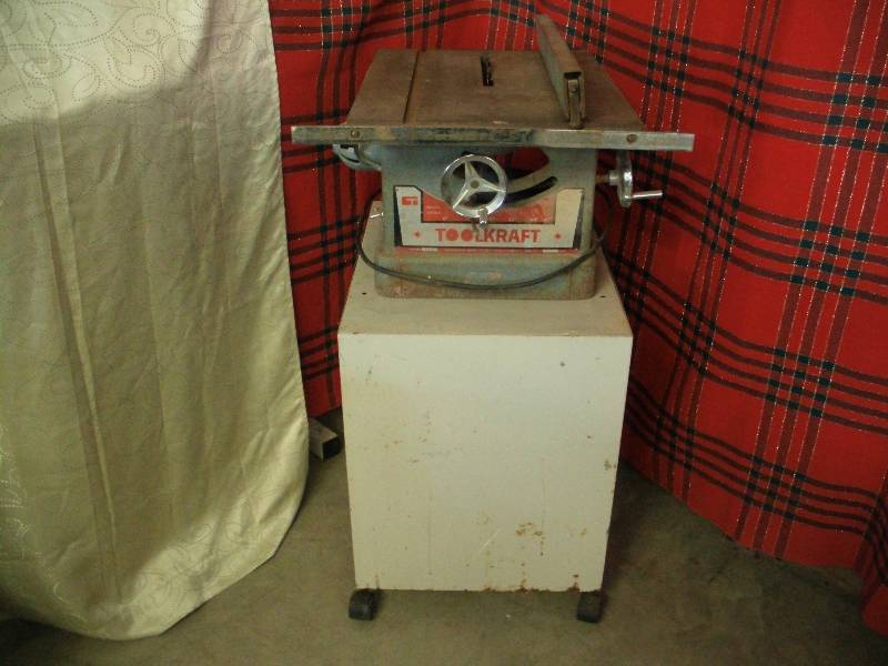 Tool Kraft With Bevel Angle Table Saw