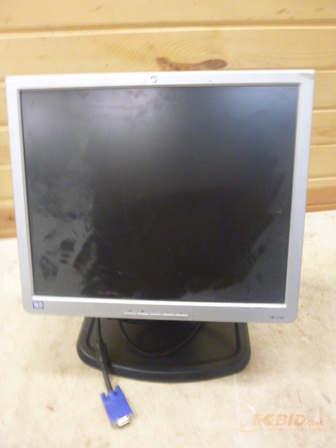 lot 16 image: Hewlett Packard LCD Flat Screen Monitor